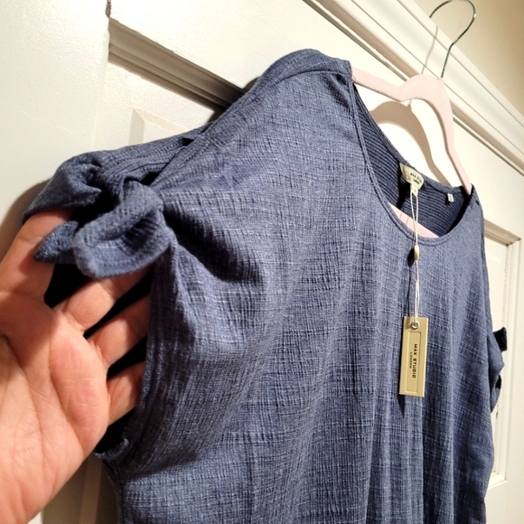Max Studio plus size 1X blue top with tie sleeves NWT - Picture 2 of 5